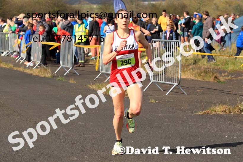 Senior womens 2023 Elswick Harriers Road Relays, Albamarle Barrack Airfield, Ouston, Northumberland. Photo: David T. Hewitson/Sports for All Pics